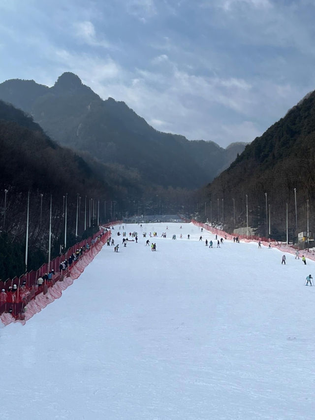 西安翠華山滑雪場 | 冬日裡的速度與激情 西安翠華山滑雪場 | 冬日裡的速度與激情