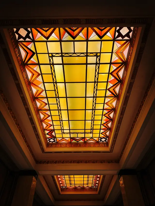 Exhibition | Fairmont Peace Hotel, Shanghai - Pictet Photography Prize Exhibition