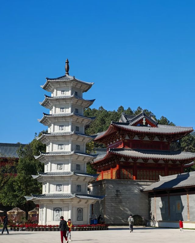 旗山萬佛寺，領略東南第一剎的震撼