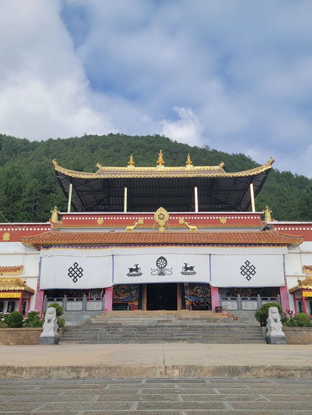 春節麗江-香格里拉-瀘沽湖老年人的旅行天堂