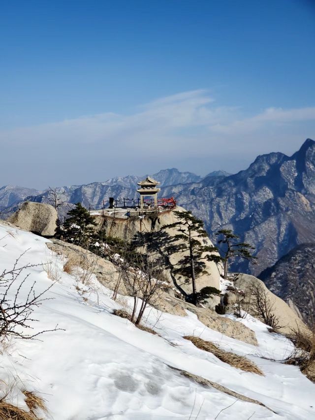 冬日要去｜西安兵馬俑探秘-華山雪景溫泉之旅