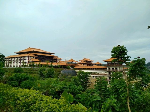Fo Guang Shan Temple - Gaoxiong 🏯✨