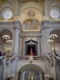 馬德里王宮（Palacio Real de Madrid）：歐洲第三大皇宮