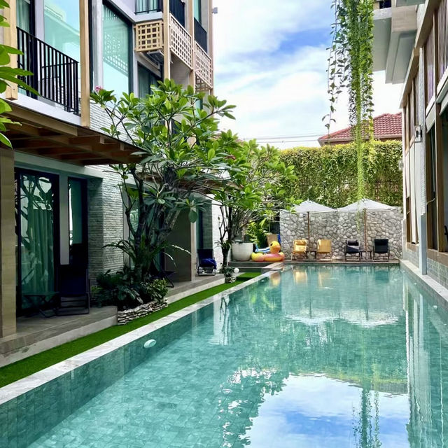 A Slice of Paradise in the Middle of Bangkok: Shan Villas Sukhumvit