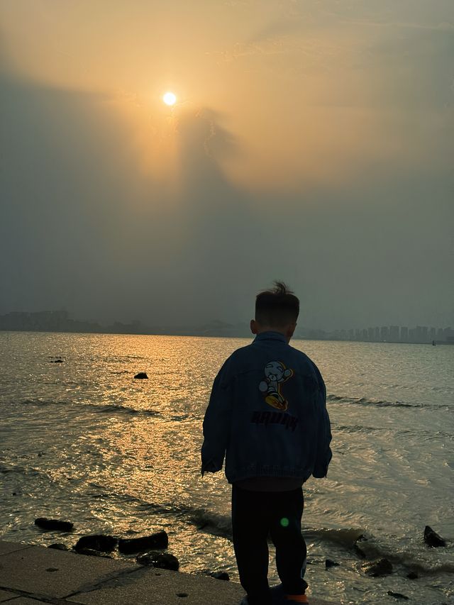 通往大海嘅治癒之路——魚鳴嘴