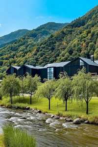 熱河谷有山有水親子度假村