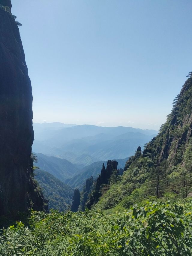 安徽旅遊首選～天下第一奇山，自然造化的史詩