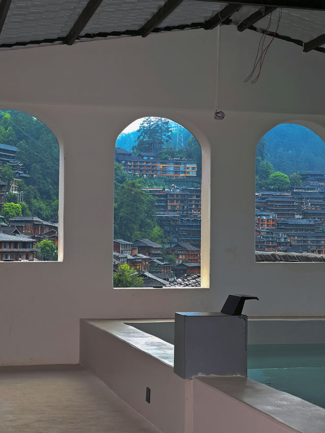 千戶苗寨｜住進風景裡的民宿