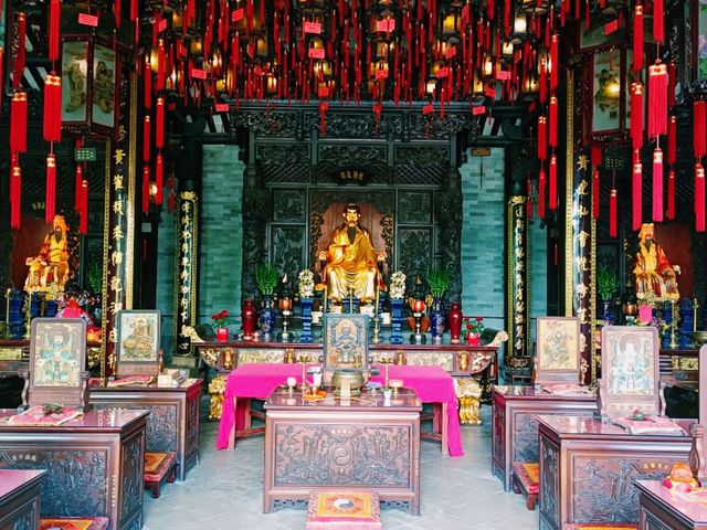Zhejiang Taoist Temple Tour: Where Mountains Become Pillars to Heaven and Alchemy Meets Philosophy