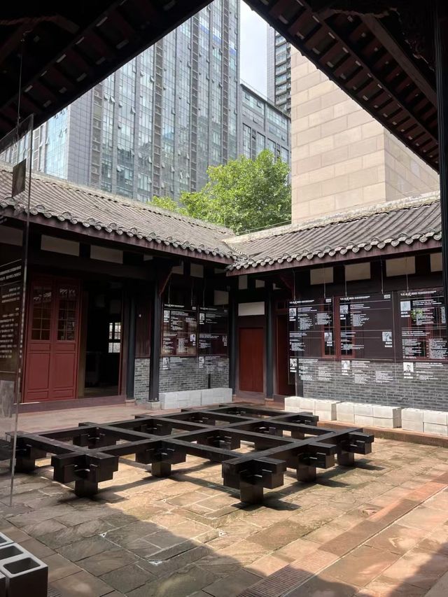 不遠的城市漫遊citywalk