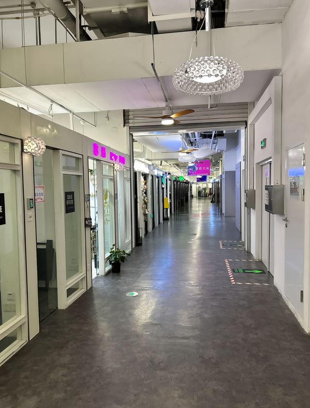 欣賞上海繁華 食宿裕景酒店 畀你唔一樣嘅全身體驗