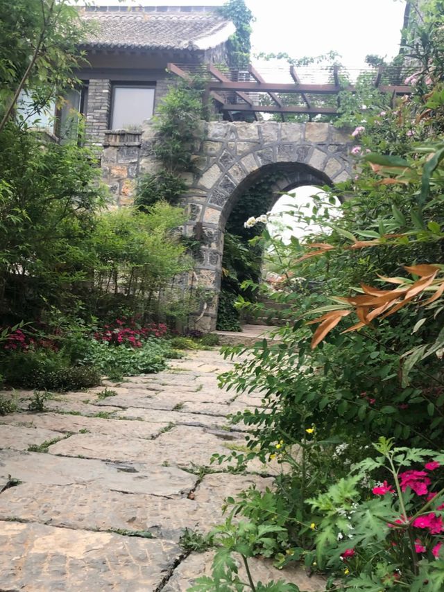 來修武必住的雲端民宿，這家藏在雲臺山的絕美院子，完美融合！