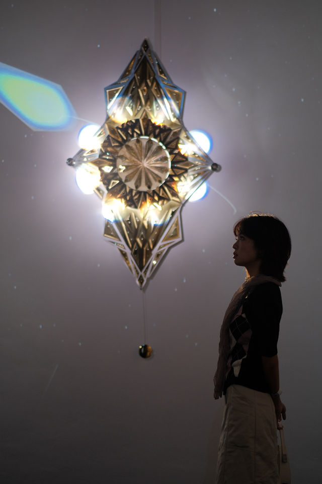 深圳新展 《臆浸之外》沉浸夢幻光影的藝術展
