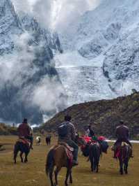 Songzan, Xizang (Tibet), China: A Fresh Take on a Remote Plateau