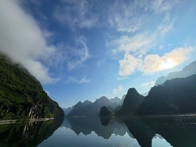 廣西百色浩坤湖|水墨仙境打卡攻略喀斯特地貌絕了! 廣西百色浩坤湖|水墨仙境打卡攻略喀斯特地貌絕了!