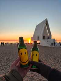 有沒有人會反覆愛上冬日的海邊?