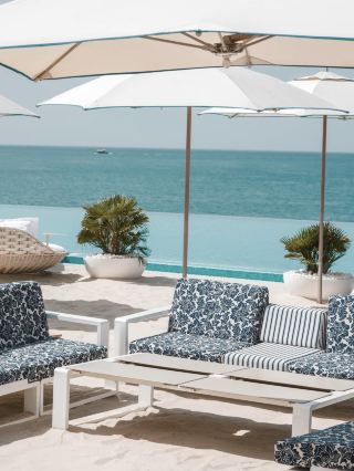 Jumeirah Burj Al Arab Hotel Dubai｜An Eternal Legendary Sanctuary