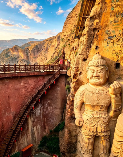 千年の石窟の祖、中国で唯一水に浸かる大仏！ | Trip.com 武威