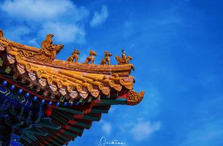 Chinese classical charm travel guide | Stay in the panoramic suite and explore the thousand-year-old heritage of red-walled ancient architecture