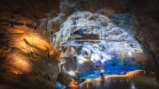 Take the kids to Tonglu for National Day! Just 1.5 hours from Hangzhou, OMG Heart-Pounding Amusement Park "Up in the Sky and Down in the Earth" one-day tour guide!