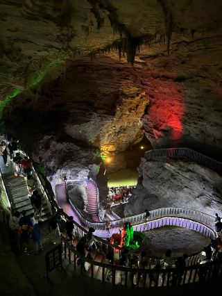 🐉 UNESCO Cave in Zhangjiajie 