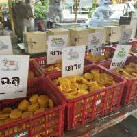 ไหวพระ ทำบุญที่วัดหัวลำโพง