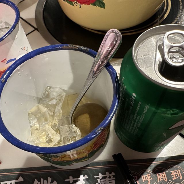 📷打卡一流!港式懷舊復古風味火鍋雞煲🐓 📷打卡一流!港式懷舊復古風味火鍋雞煲🐓