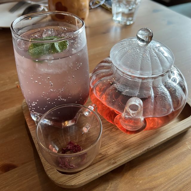 旺角花花Cafe 🌸 打卡悠閑休息