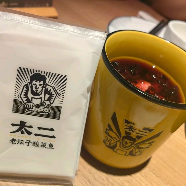 深圳酸菜魚排隊王！🐟傳說中酸菜比魚好吃？