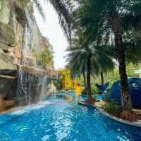 โรงแรมและสวนน้ำ Mercure Pattaya Ocean Resort