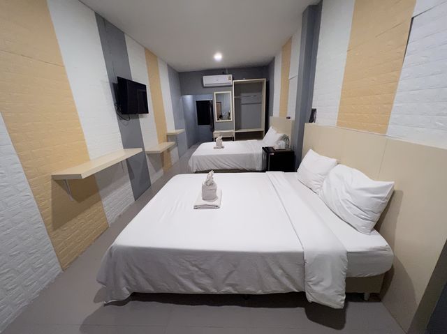 เดอะรูมโฮเทล กำแพงเพชร (The Room Hotel)