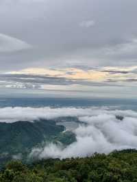 เขาหลวง สุโขทัย กับฉายา “ภูเขาปราบเซียนในภาคเหนือ”