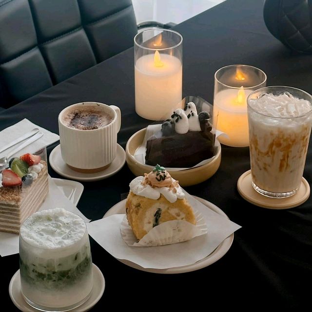Ditto Cafe