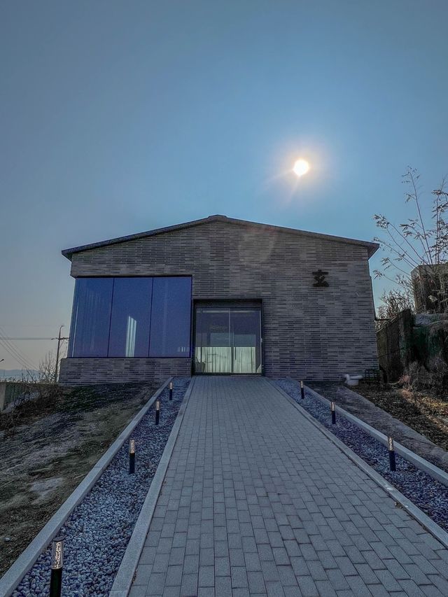 양주 세련된 블랙 인테리어가 돋보이는 검을현🖤 | 트립닷컴 양주시 양주 세련된 블랙 인테리어가 돋보이는 검을현🖤 | 트립닷컴 양주시 