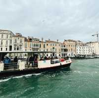 イタリア　運河の街　ベネチア