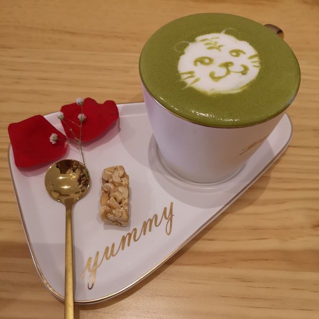 Miodis Cafe