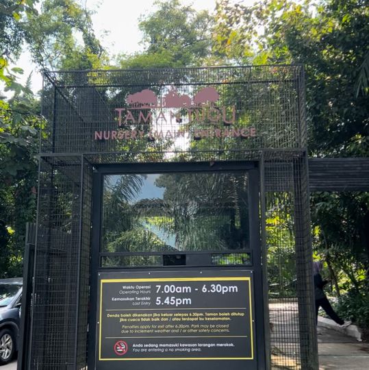 HIKING AND JOGGING AT TAMAN TUGU 