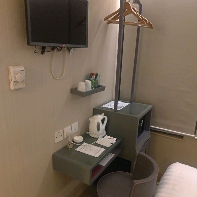 近荃灣地鐵站的荃灣遠東絲麗酒店