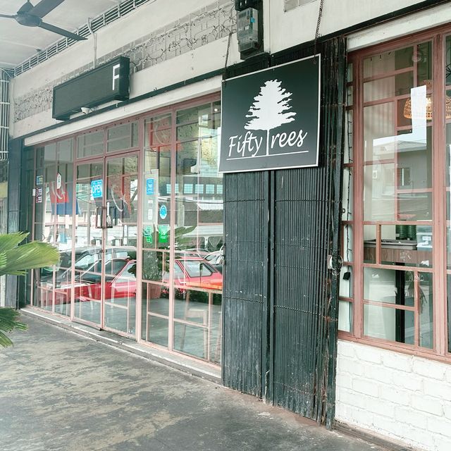 Amazing cafe Fifty Trees @ Johor Bahru 