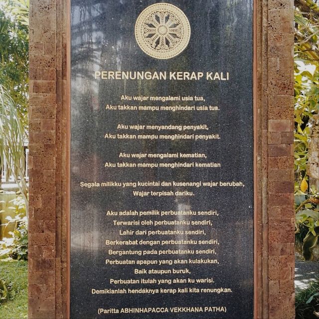 The Sleeping Buddha Statue, Bali