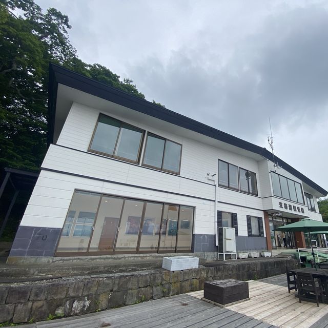 神秘寶石藍，風景如畫，北海道之寶——支笏湖！ 