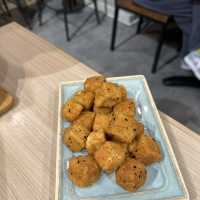 觀塘人氣花膠雞米線專門店