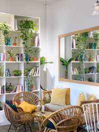 ร้านคาเฟ่น่าไปที่ The Cafe Apartment