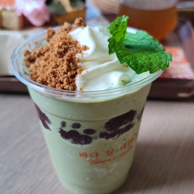 啟德新開大型商場的韓式cafe