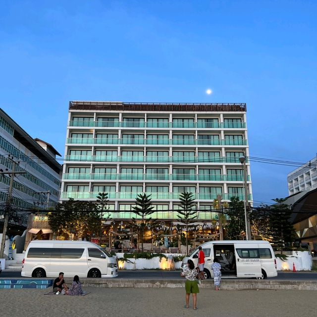 โรงแรมแซนโบด้า  พัทยา โรงแรมแซนโบด้า  พัทยา