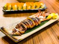 Authentic Japanese restaurant with fresh sashimi 🍣