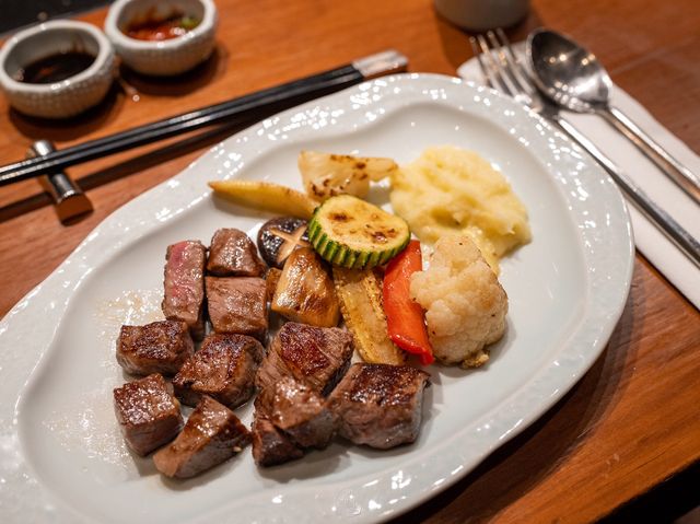 กินอาหารญี่ปุ่นแบบสนุกๆ สไตล์เทปปันยากิ  