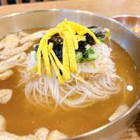 韓國美食😋40度湯麵套餐，來旅遊一定要試