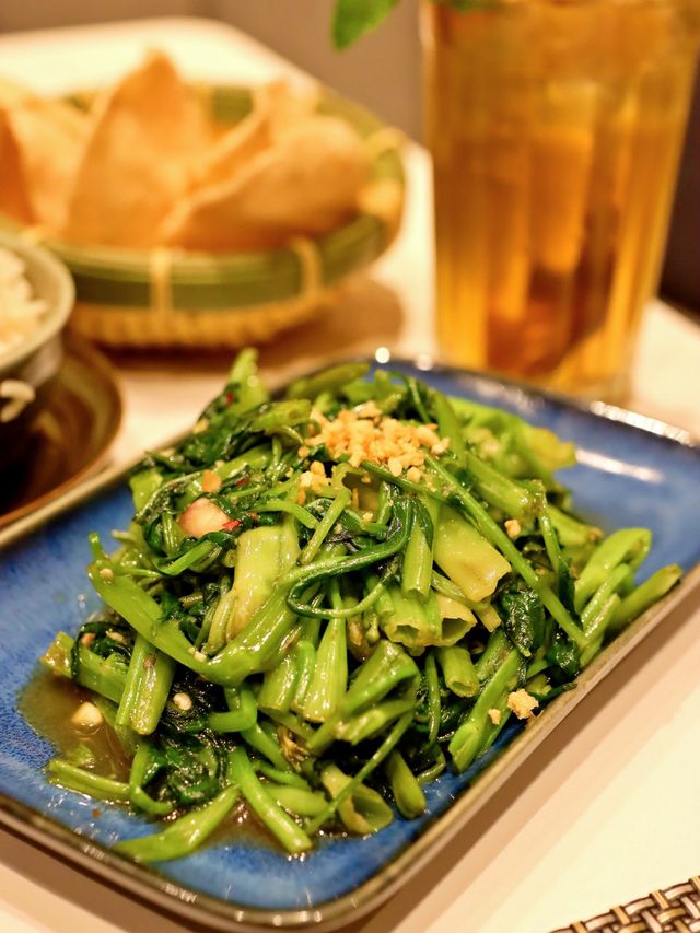 香味撲鼻嘅蒜香胡椒炒大蝦