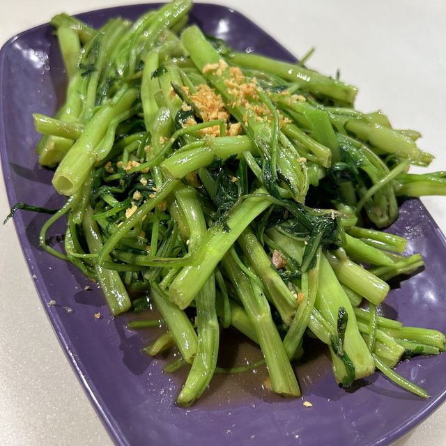 【 在維港海景旁品嘗泰式美食 】    【 在維港海景旁品嘗泰式美食 】